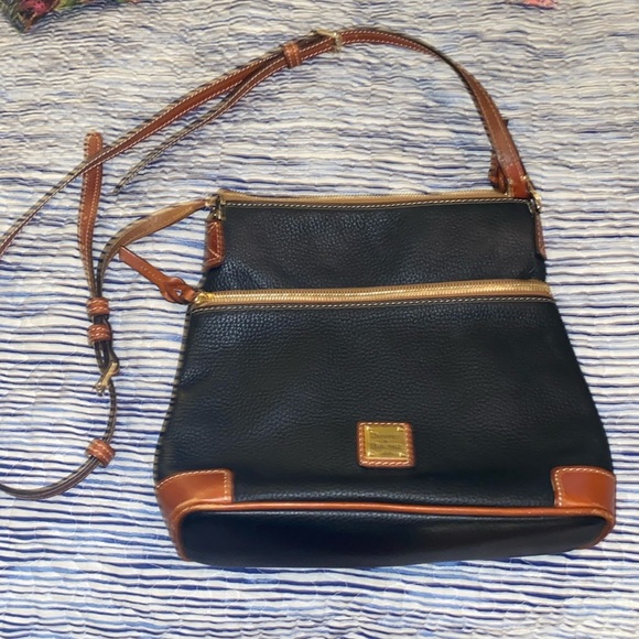 Dooney crossbody - Picture 1 of 9